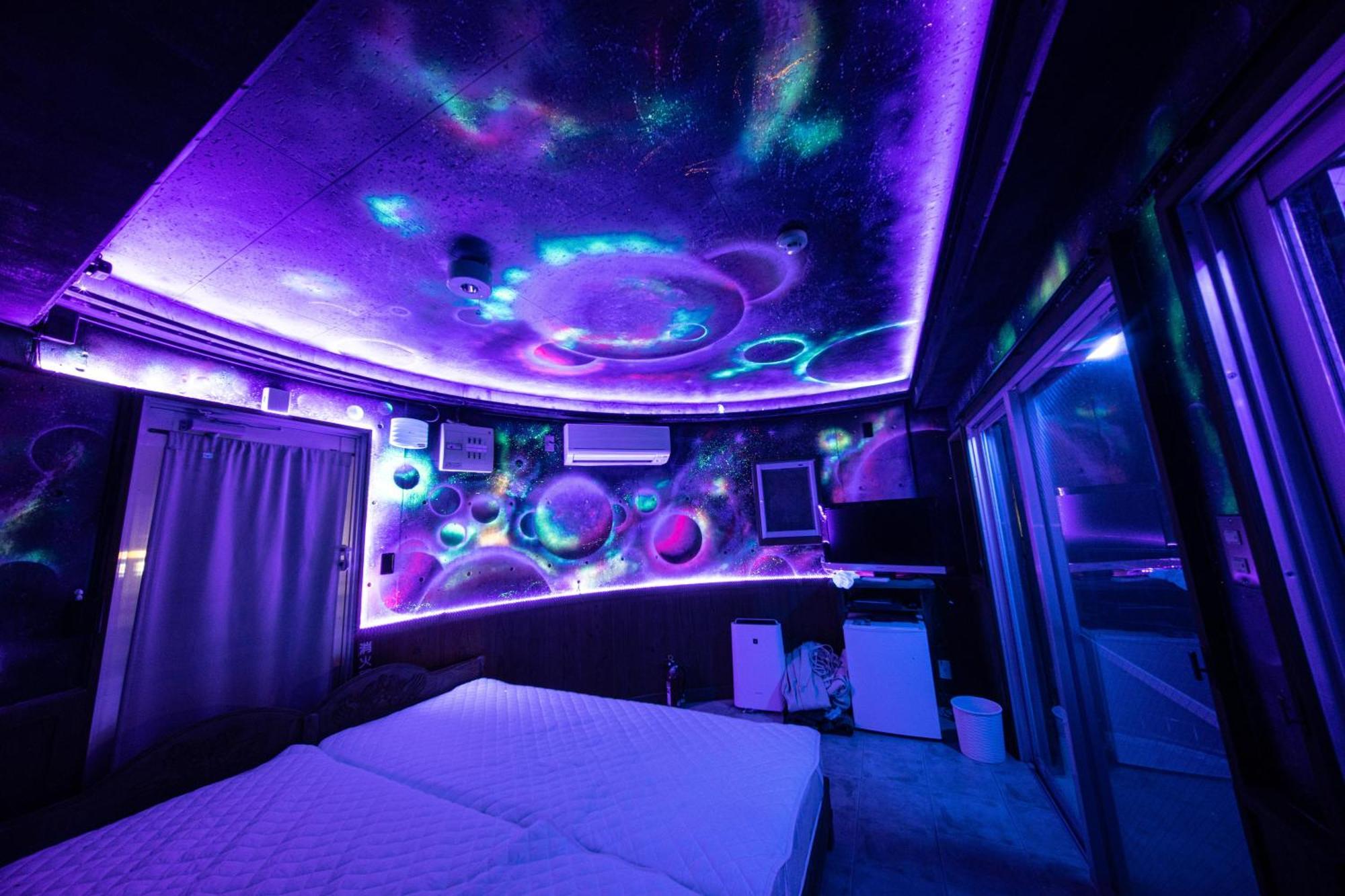 Buzz Resort Onna Buitenkant foto